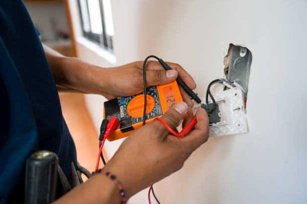 Best Emergency Electrical Repair  in Eau Claire, WI